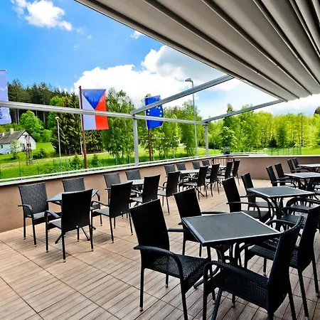Luna Hotel 3*