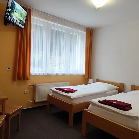 Luna Hotel