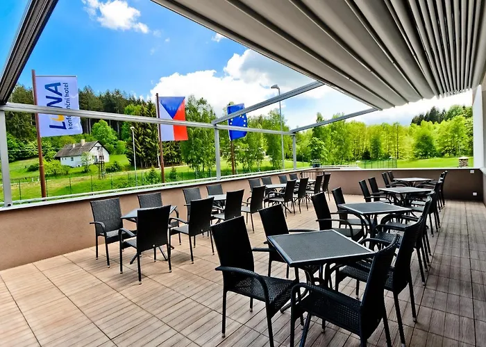 Luna Hotel 3*