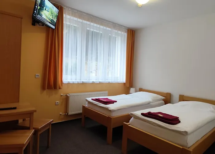 Luna Hotel